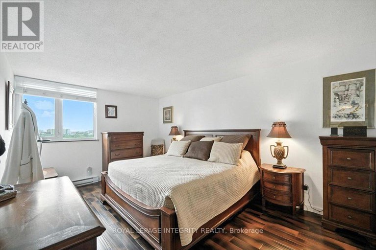 28623430/1603-1500-riverside-drive/riverview-park/ottawa/ontario/K1G4J4_24