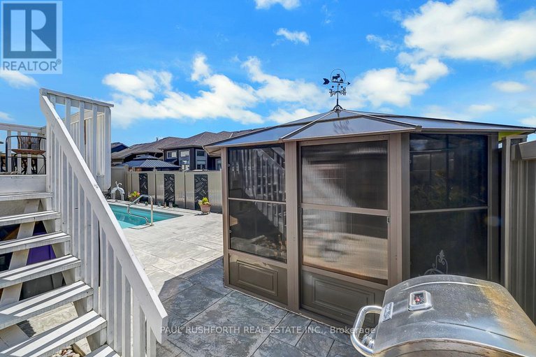 28654762/701-du-rivage-street/town-of-rockland/clarence-rockland/ontario/K4K0K1_23