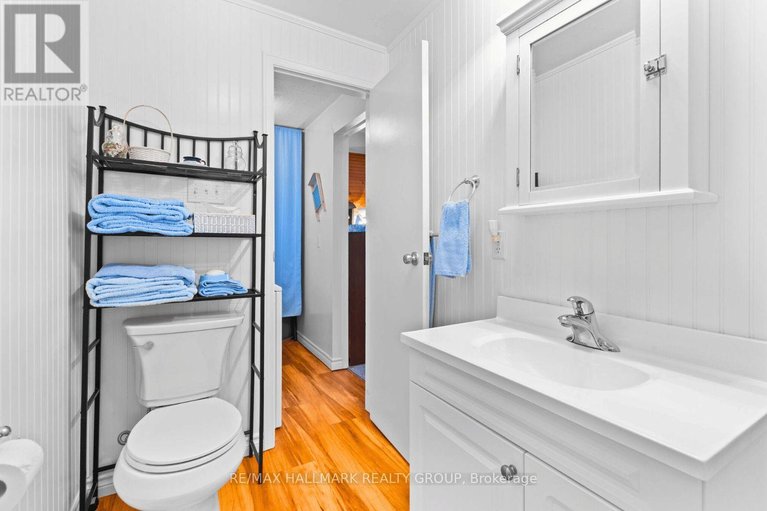 29635684/118-hall-shore-road/lanark-highlands-dalhousie-twp/lanark-highlands/ontario/K0G1M0_18