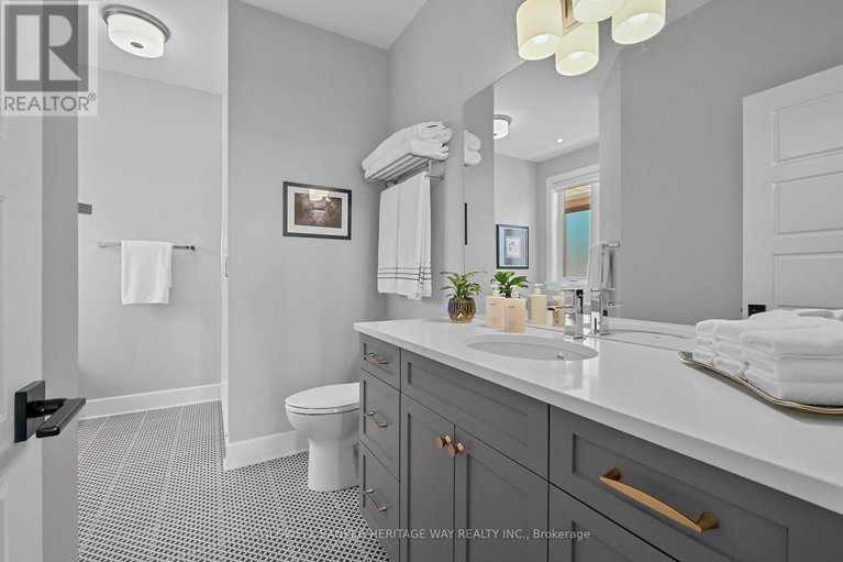 29456142/133-johanna-street/almonte/mississippi-mills/ontario/K0A1A0_26