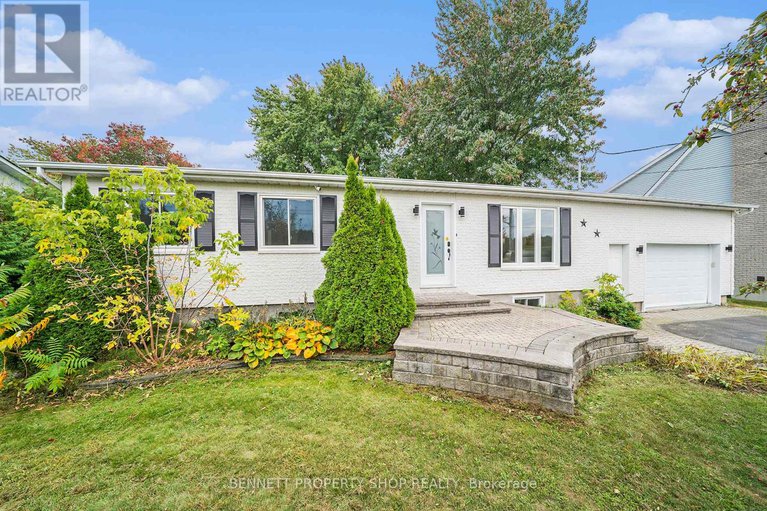 28930640/15-maisonneuve-street/clarencerockland-twp/clarence-rockland/ontario/K0A1E0_1