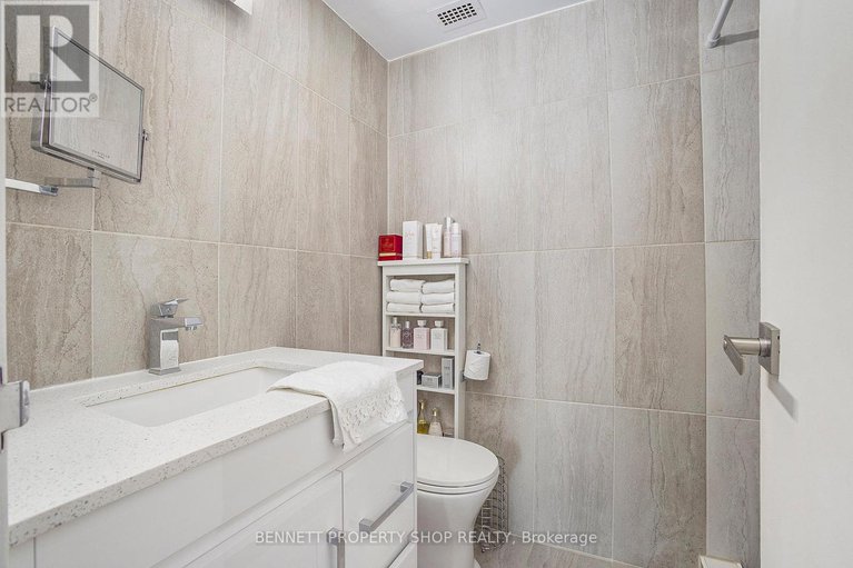 28339233/206-2041-arrowsmith-drive/beacon-hill-south/ottawa/ontario/K1J7V7_14