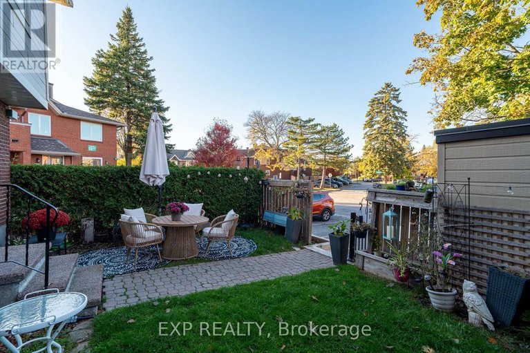 29240374/104-1820-marsala-crescent/fallingbrookpineridge/ottawa/ontario/K4A2E7_41