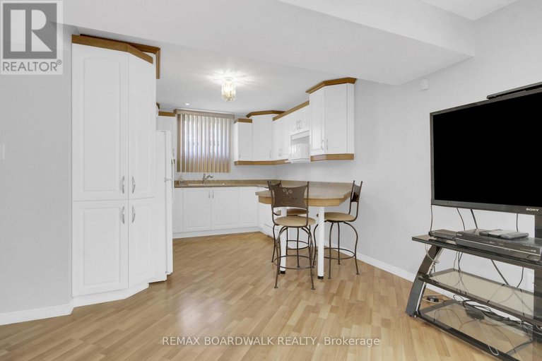 29638763/6658-benoit-street/chateauneuf/ottawa/ontario/K1C1J6_22