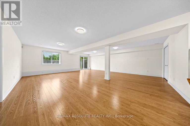 28769614/122-passageway-private/emerald-meadowstrailwest/ottawa/ontario/K2M2B5_20