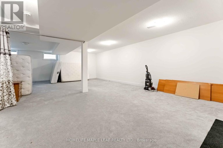 28816771/332-monticello-avenue/emerald-meadowstrailwest/ottawa/ontario/K2S2S5_25