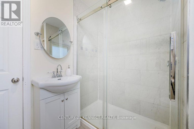 28656058/1666-fisher-avenue/borden-farmstewart-farmcarleton-heightsparkwood-hills/ottawa/ontario/K2C1X7_18