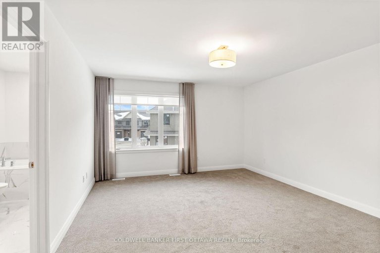 28420940/1326-whitlow-grass-way/morgans-grantsouth-march/ottawa/ontario/K2W0N5_16
