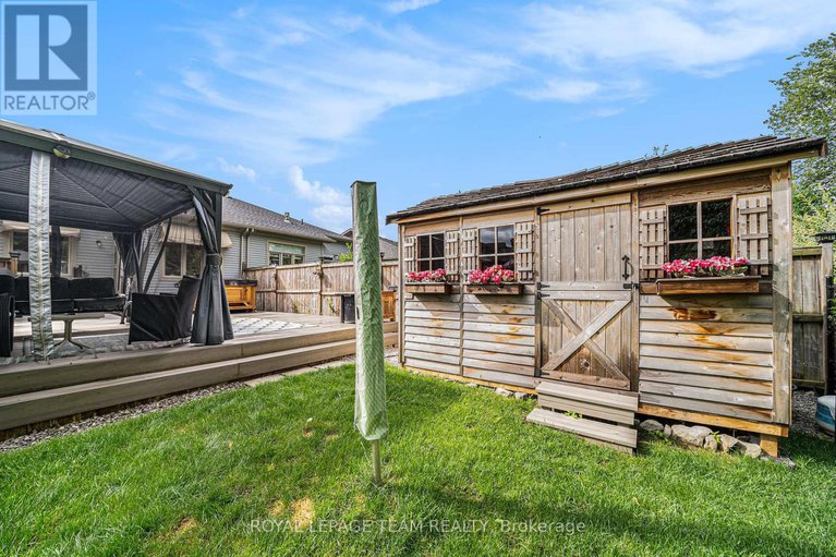 28513121/129-tradewinds-crescent/north-grenville-twp-kemptville-south/north-grenville/ontario/K0G1J0_31