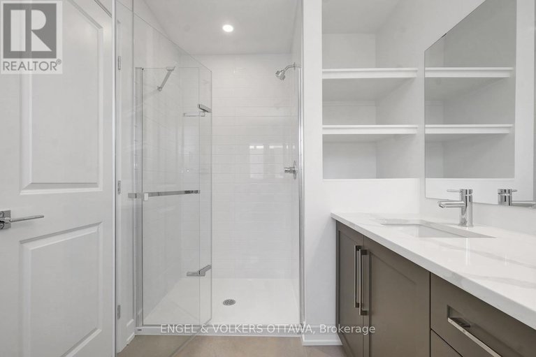 28958687/95-san-felice-circle/emerald-meadowstrailwest/ottawa/ontario/K2S2R9_29