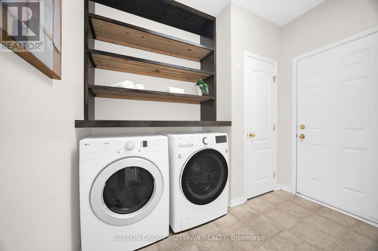 28677639/151-windance-crescent/morgans-grantsouth-march/ottawa/ontario/K2W0A6_14