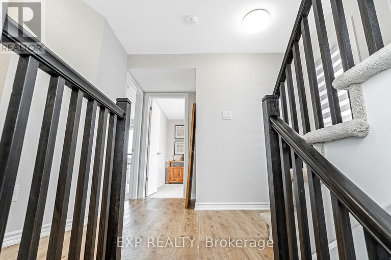 29004509/525-ozawa-private/cfb-rockcliffe-and-area/ottawa/ontario/K1K4Z8_13