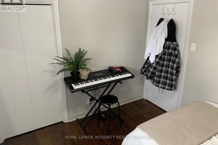 29064005/1152-tawney-road/hawthorne-meadows/ottawa/ontario/K1G1B6_25