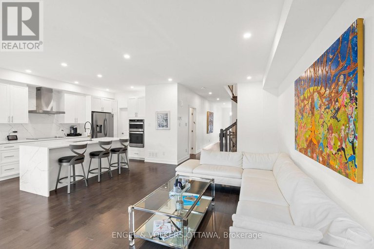 29134549/1047-hydrangea-avenue/riverside-southgloucester-glen/ottawa/ontario/K4M0L5_9