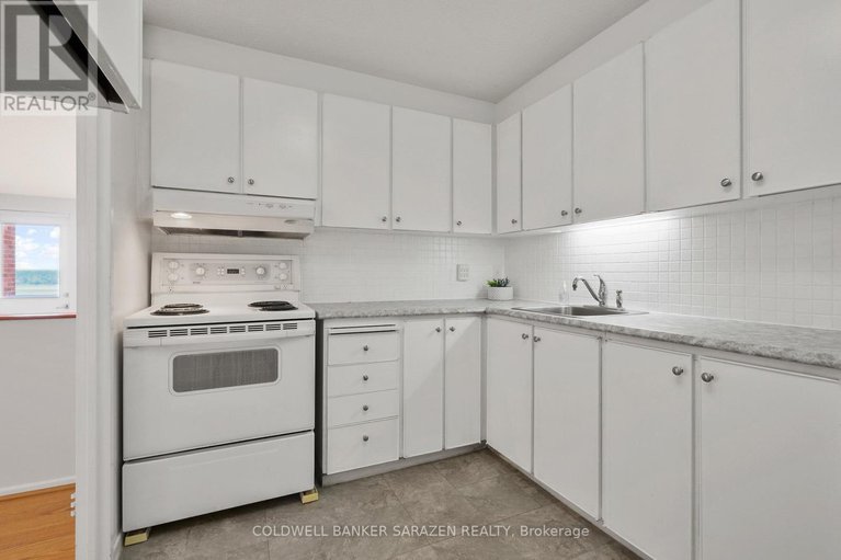 28447269/1115-1100-ambleside-drive/woodroffe/ottawa/ontario/K2B8G6_13