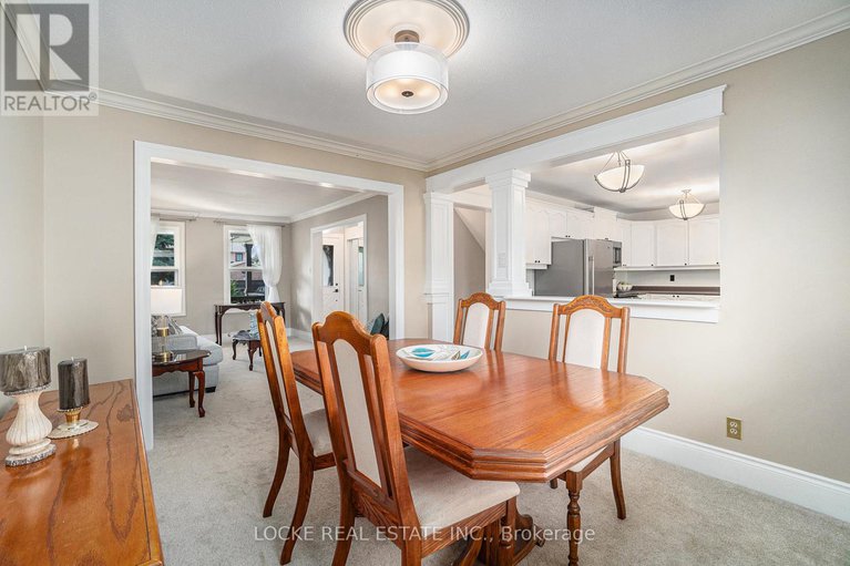28613280/694-morewood-crescent/fallingbrookpineridge/ottawa/ontario/K4A2P7_7