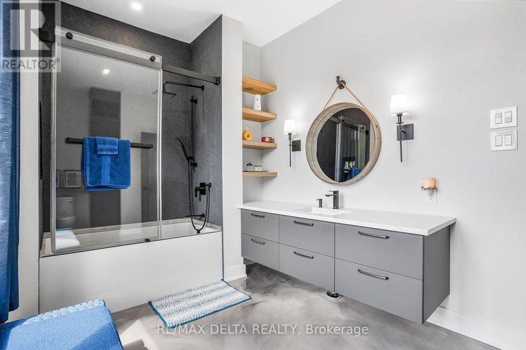 29456390/3815-old-highway-17-road/clarencerockland-twp/clarence-rockland/ontario/K4K1W2_27