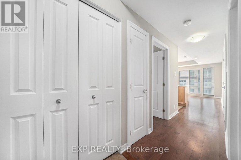 28885811/2509-242-rideau-street/sandy-hill/ottawa/ontario/K1N0B7_4