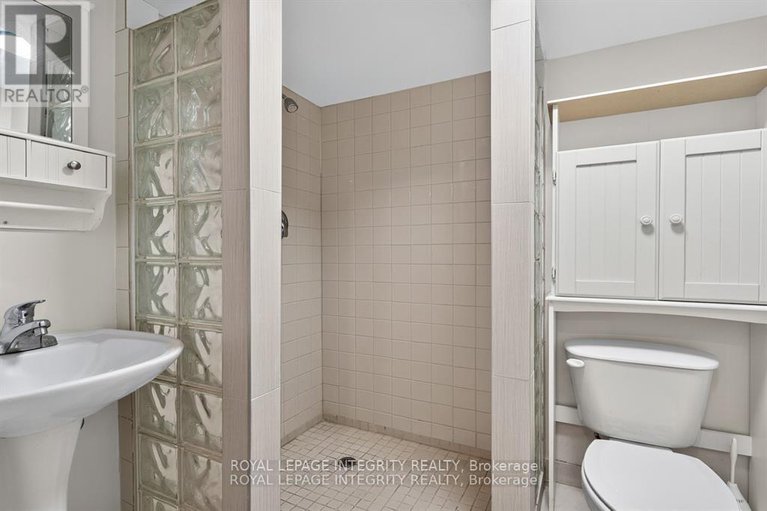 28822813/3700-rivergate-way/quinterra/ottawa/ontario/K1V1K1_31