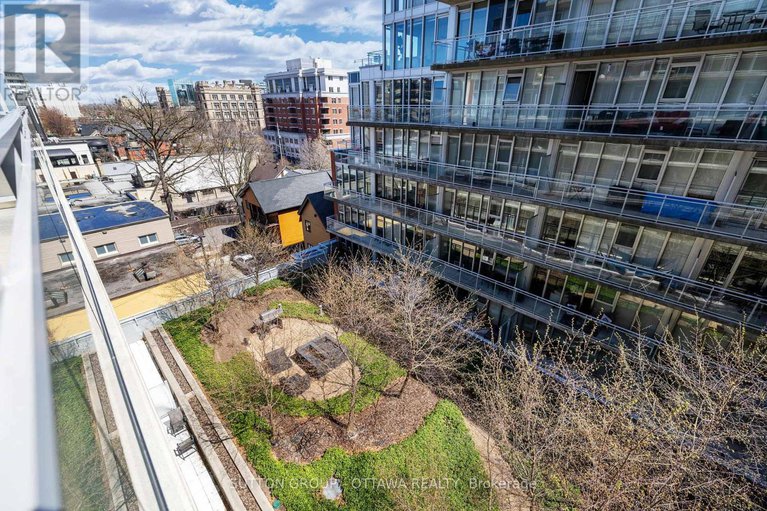 28552726/602-354-gladstone-avenue/ottawa-centre/ottawa/ontario/K2P0R4_12