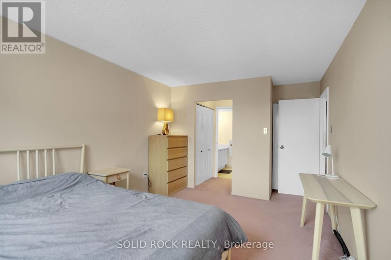 27797108/404-2759-carousel-crescent/ottawa/ontario/K1T2N5_19