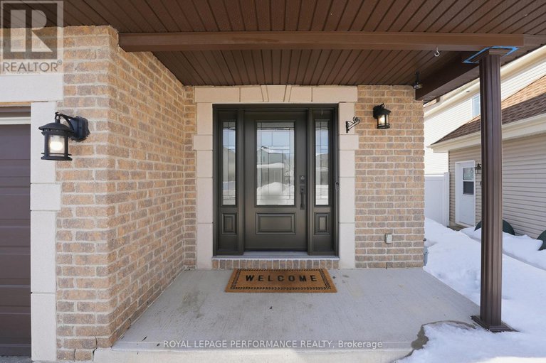 29434202/178-louise-street/town-of-rockland/clarence-rockland/ontario/K4K1R9_3