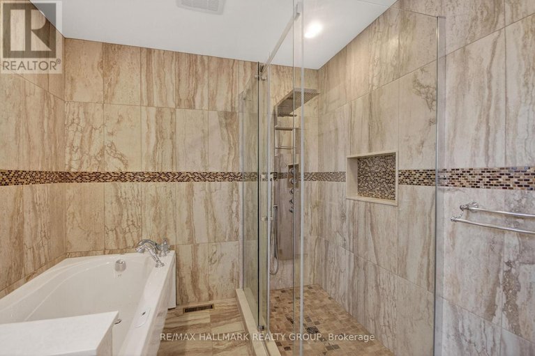 29582128/1050-plante-drive/hunt-clubwestern-community/ottawa/ontario/K1V9E6_29