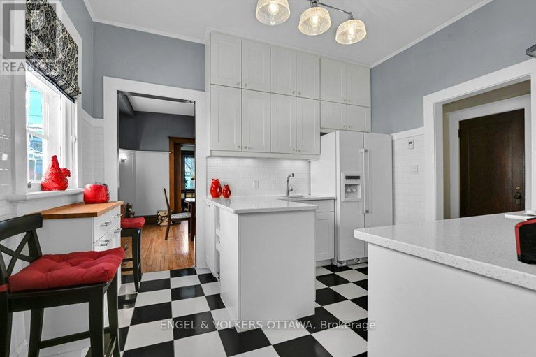 29401780/650-churchill-avenue-n/laurentianview/ottawa/ontario/K1Z5G1_17