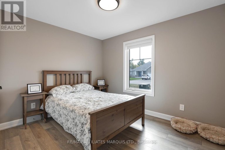 28887595/31-hilda-street/long-sault/south-stormont/ontario/K0C1P0_21
