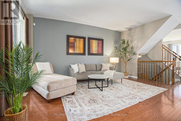 28760662/280-trail-side-circle/springridgeeast-village/ottawa/ontario/K4A5B1_8