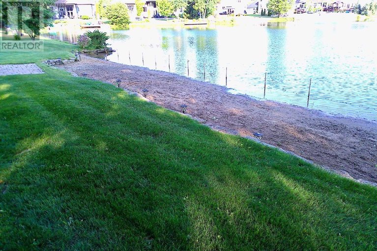 29536082/6715-suncrest-drive/greely/ottawa/ontario/K4P0B3_45