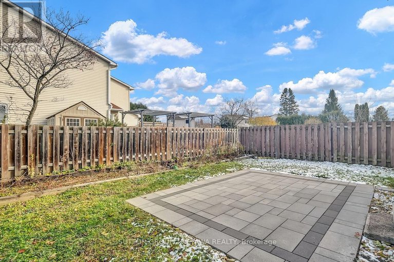 29123796/1540-bourcier-drive/bilberry-creekqueenswood-heights/ottawa/ontario/K1E3J2_39