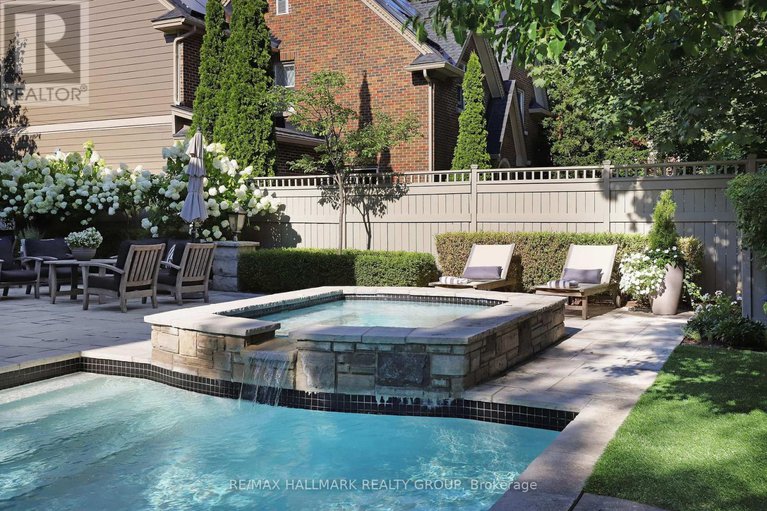 29403866/525-piccadilly-avenue/ottawa-west/ottawa/ontario/K1Y0H7_45