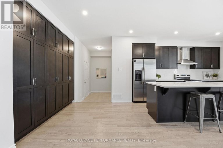 29330579/162-lumen-place/orleans-village/ottawa/ontario/K1W0T1_16