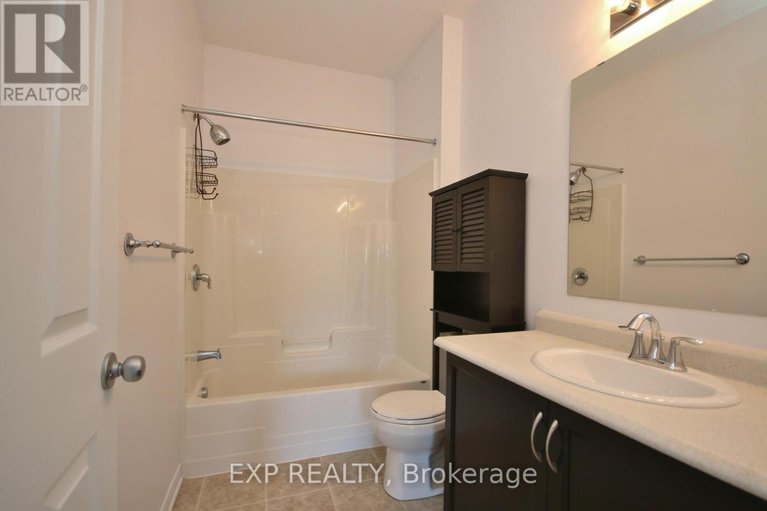 28309444/162-urbancrest-private/stonebridge/ottawa/ontario/K2J2S7_41