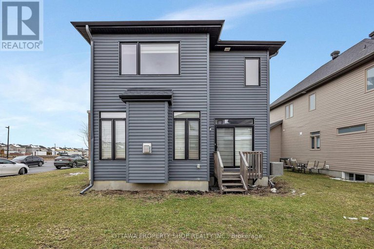 29118982/725-odyssey-way/leitrim/ottawa/ontario/K1T4R5_18
