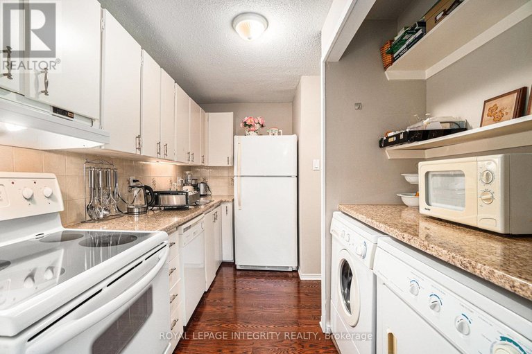 28577322/7-6-sweetbriar-circle/pheasant-run/ottawa/ontario/K2J2K4_17