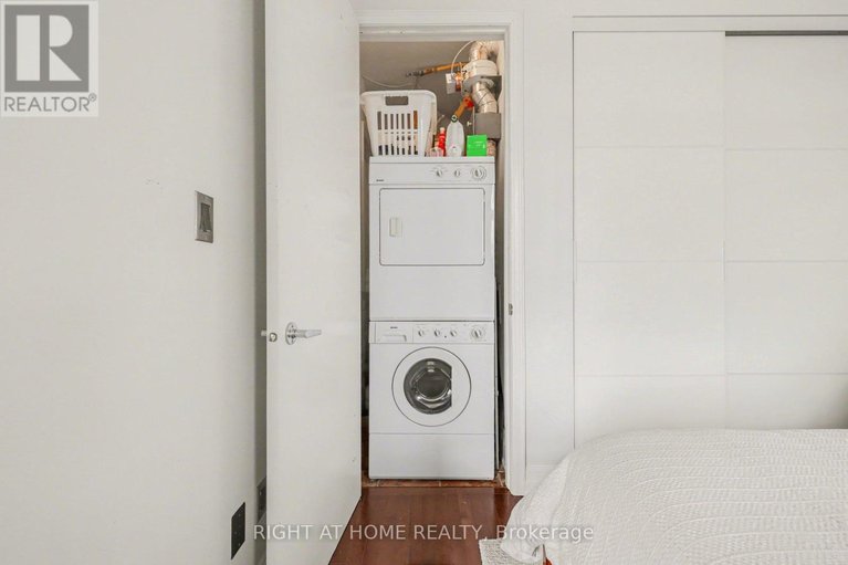 29563754/810-330-loretta-avenue-s/west-centre-town/ottawa/ontario/K1S4E8_18