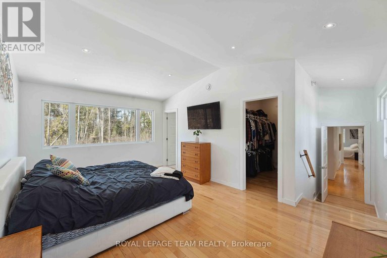 28492503/9-burnbank-street/grenfell-glen/ottawa/ontario/K2G0H2_27