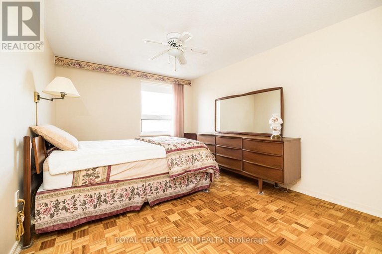 29662214/701-1356-meadowlands-drive-e/borden-farmstewart-farmcarleton-heightsparkwood-hills/ottawa/ontario/K2E6K6_19