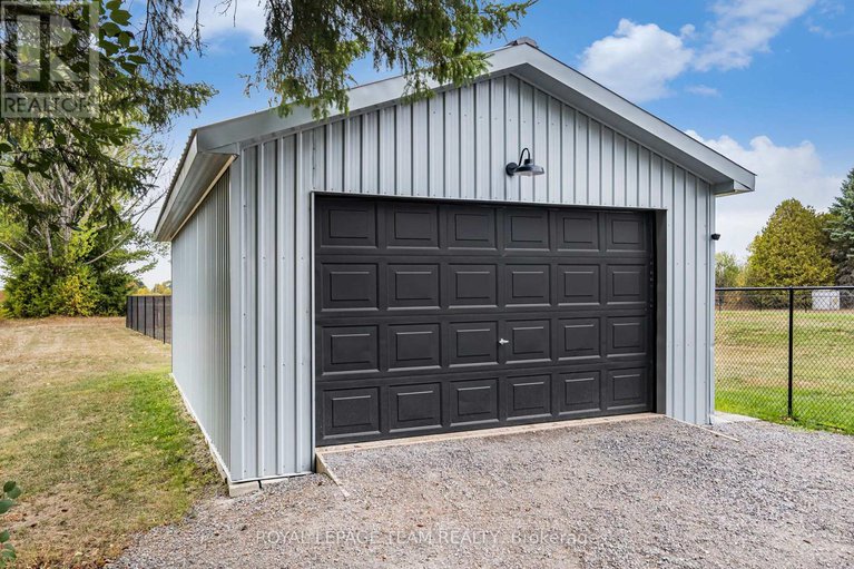 28998755/1421-stone-road/north-grenville-twp-kemptville-south/north-grenville/ontario/K0G1S0_40