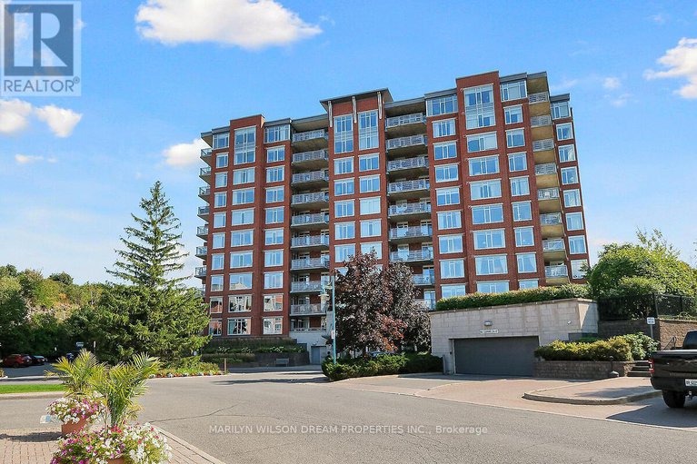 28837853/701-136-darlington-private/hunt-clubwestern-community/ottawa/ontario/K1V0X6_2