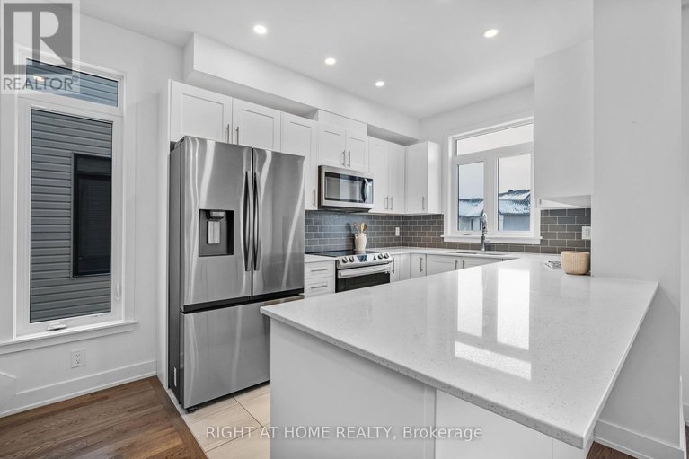 29562226/556-tahoe-heights/leitrim/ottawa/ontario/K1T0X5_20