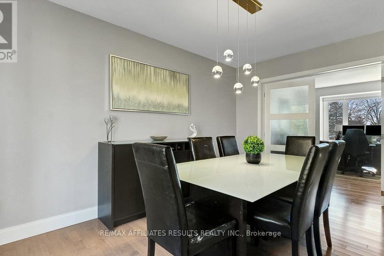 29657877/13-redfox-place/bridlewood/ottawa/ontario/K2M1C8_10