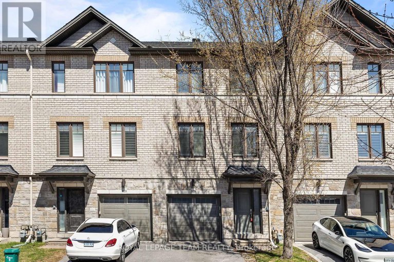 28493803/125-brilia-private/beacon-hill-south/ottawa/ontario/K1J0B7_1