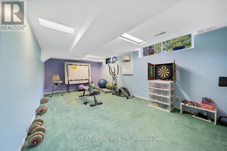 29161364/1-harrogate-place/crystal-beach/ottawa/ontario/K2H5L6_21