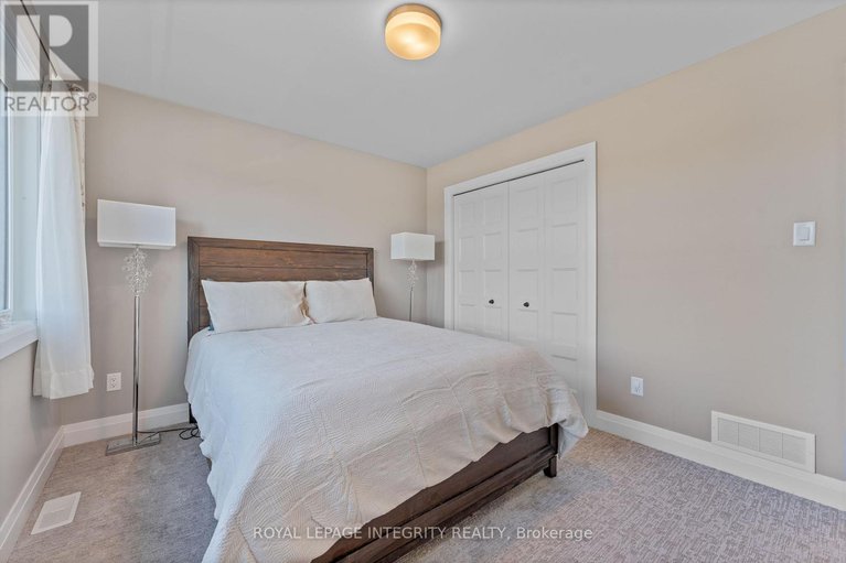 29229287/156-lyon-street/embrun/russell/ontario/K0A1W0_23