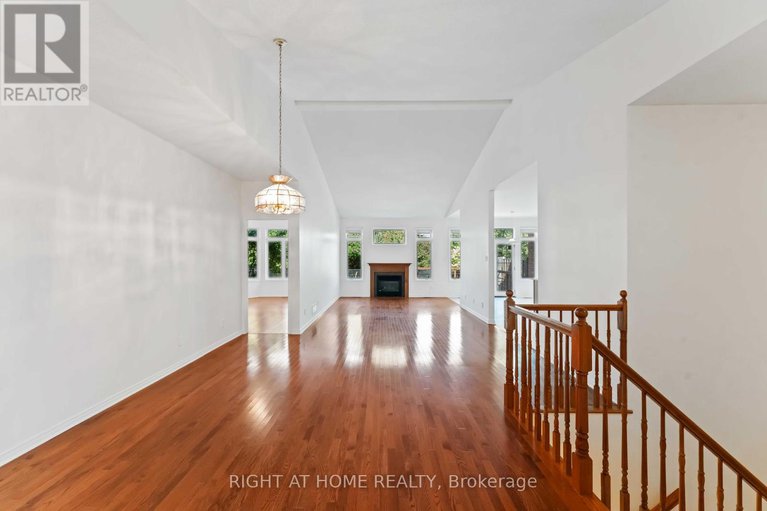 28850097/936-burwash-landing-byway/morgans-grantsouth-march/ottawa/ontario/K2W0C8_7