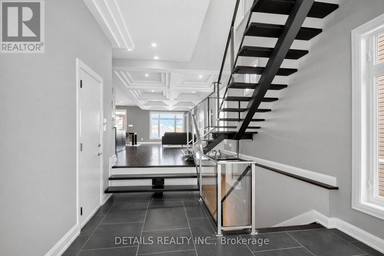 29448768/71-eleanor-drive/city-viewskylinefisher-heightsparkwood-hills/ottawa/ontario/K2E6A1_7