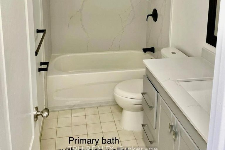 29093090/2285-stonehenge-crescent/pineview/ottawa/ontario/K1B4N7_11